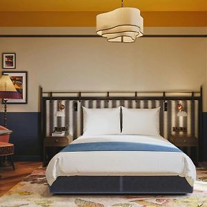 Camera deluxe con letto queen size